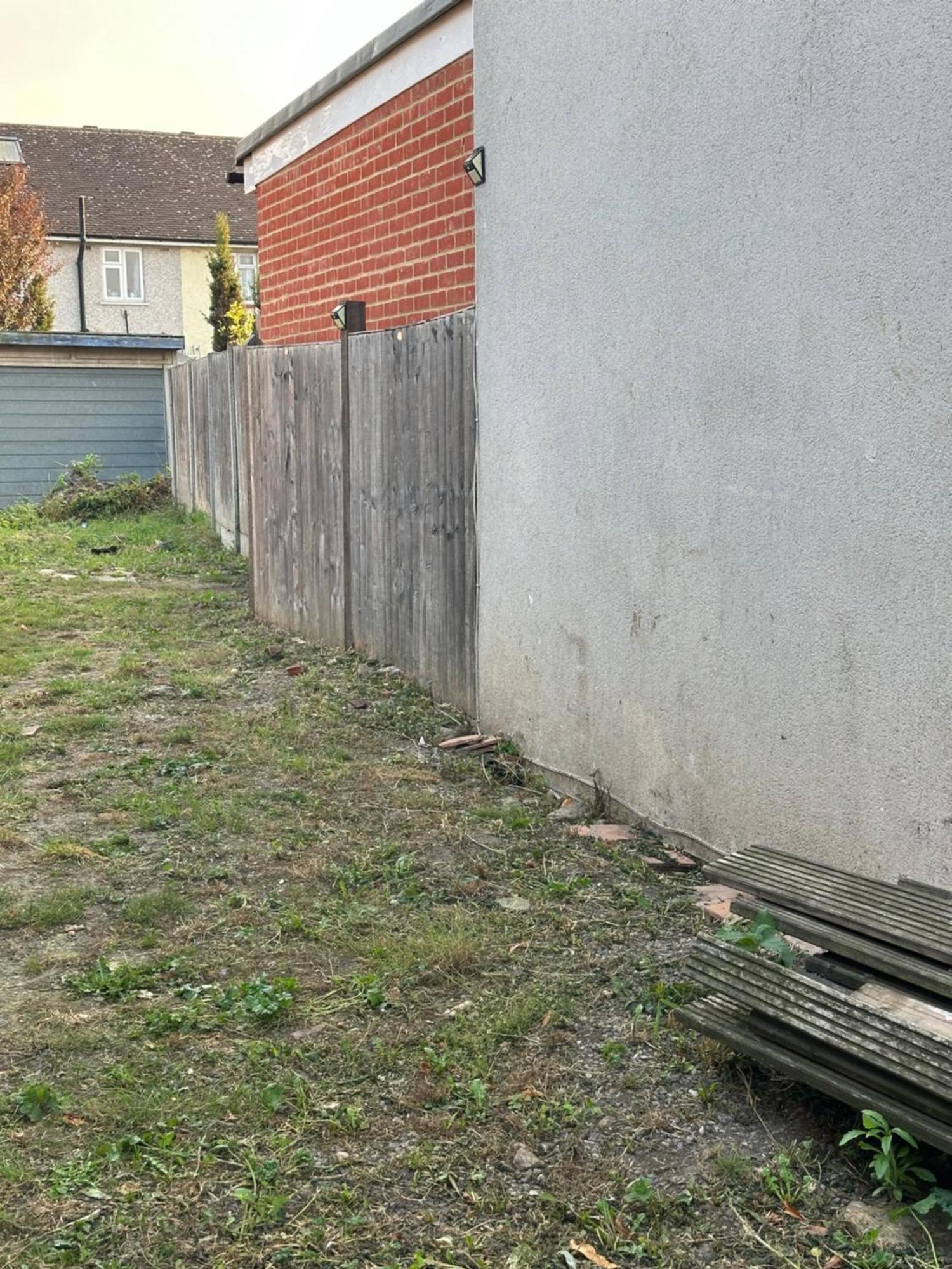 Luxury Ensuite Studio In Crayford Dartford Bexley London With Full Kitchen And Side Garden Alleyway Entrance Erith Exterior photo